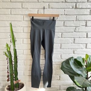 Train times high rise leggings 25”